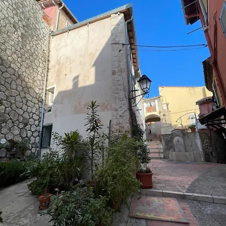 House Old Town 50m Beach&shop アパート *